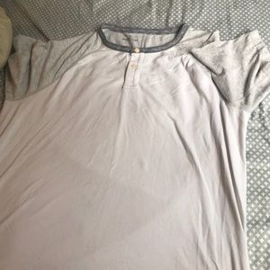 American Eagle T-shirt